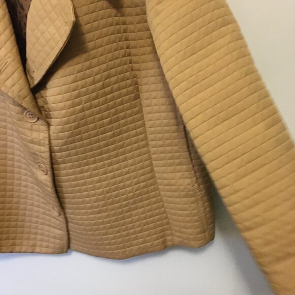 Vintage Honey Dijon Quilted Coat Made in Canada - Picture 6 of 16